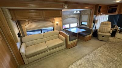 2009 Fleetwood Bounder 38F   - Photo 30 - Marana, AZ 85653