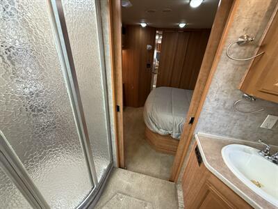 2009 Fleetwood Bounder 38F   - Photo 74 - Marana, AZ 85653