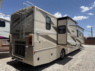 2009 Fleetwood Bounder 38F   - Photo 5 - Marana, AZ 85653