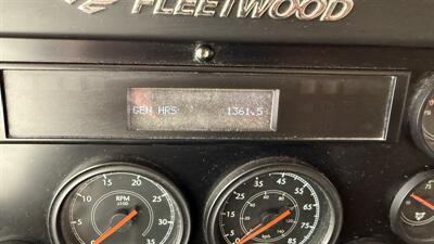 2009 Fleetwood Bounder 38F   - Photo 85 - Marana, AZ 85653