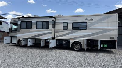 2009 Fleetwood Bounder 38F   - Photo 18 - Marana, AZ 85653