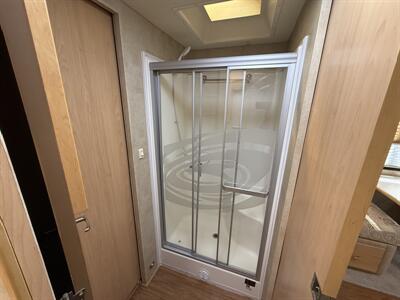 2006 Newmar Ventana 3330   - Photo 28 - Marana, AZ 85653