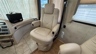 2006 Newmar Ventana 3330   - Photo 54 - Marana, AZ 85653