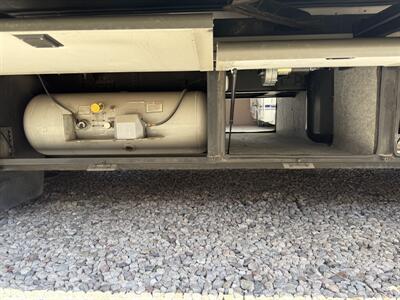 2006 Newmar Ventana 3330   - Photo 66 - Marana, AZ 85653