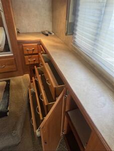 2006 Damon Tuscany 4076   - Photo 14 - Rillito, AZ 85654