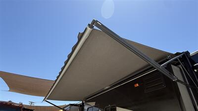 2006 Damon Tuscany 4076   - Photo 7 - Rillito, AZ 85654