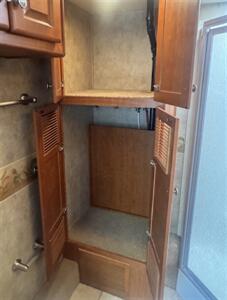 2006 Damon Tuscany 4076   - Photo 16 - Rillito, AZ 85654