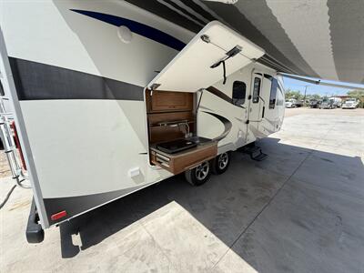 2016 Lance Lance 2295 - Photo 7 - Rillito, AZ 85654