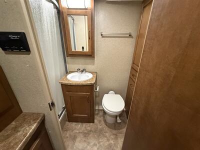 2016 Lance Lance 2295 - Photo 37 - Rillito, AZ 85654