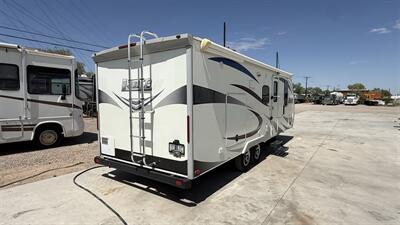 2016 Lance Lance 2295 - Photo 10 - Rillito, AZ 85654