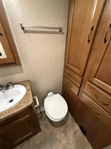 2016 Lance Lance 2295 - Photo 43 - Rillito, AZ 85654