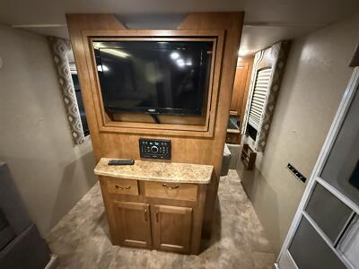2016 Lance Lance 2295 - Photo 47 - Rillito, AZ 85654