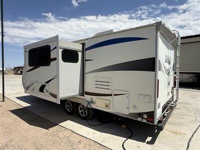2016 Lance Lance 2295 - Photo 11 - Rillito, AZ 85654