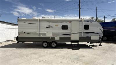 2017 CrossRoads RV Z-1 272BH   - Photo 8 - Rillito, AZ 85654