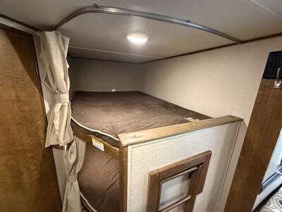 2017 CrossRoads RV Z-1 272BH   - Photo 24 - Rillito, AZ 85654