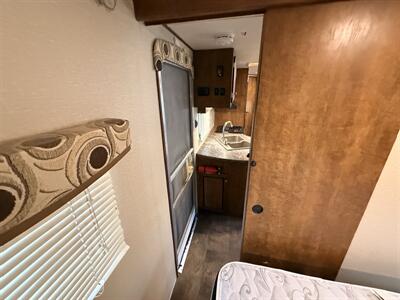 2017 CrossRoads RV Z-1 272BH   - Photo 43 - Rillito, AZ 85654