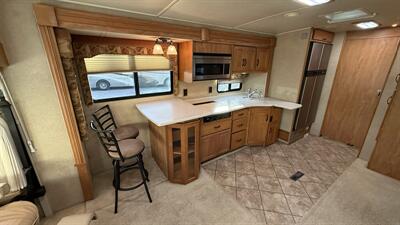 2006 Itasca Ellipse 36LD   - Photo 31 - Rillito, AZ 85654