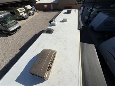 2008 Damon Challenger 378   - Photo 76 - Marana, AZ 85653