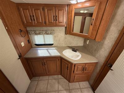 2008 Damon Challenger 378   - Photo 37 - Marana, AZ 85653