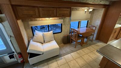 2008 Damon Challenger 378   - Photo 18 - Marana, AZ 85653