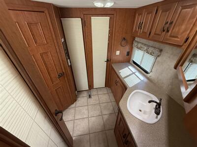 2008 Damon Challenger 378   - Photo 53 - Marana, AZ 85653