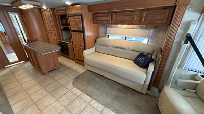 2008 Damon Challenger 378   - Photo 11 - Marana, AZ 85653