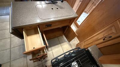 2008 Damon Challenger 378   - Photo 32 - Marana, AZ 85653