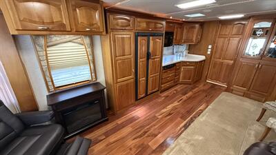 2005 Newmar MOUNTAIN AIRE 4031   - Photo 20 - Marana, AZ 85653
