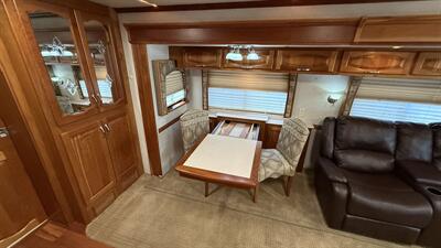 2005 Newmar MOUNTAIN AIRE 4031   - Photo 29 - Marana, AZ 85653