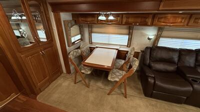 2005 Newmar MOUNTAIN AIRE 4031   - Photo 30 - Marana, AZ 85653