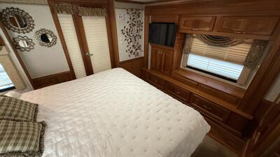 2005 Newmar MOUNTAIN AIRE 4031   - Photo 70 - Marana, AZ 85653