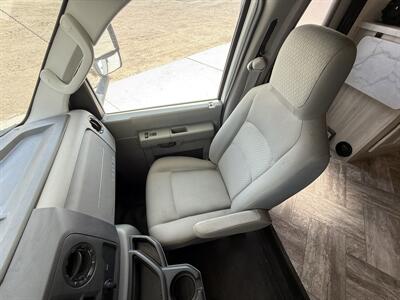 2022 Forest River Sunseeker 2850SLE - Photo 68 - Rillito, AZ 85654