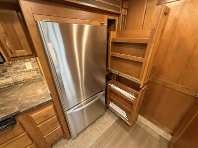 2018 Tiffin Allegro Red 33AA   - Photo 52 - Rillito, AZ 85654