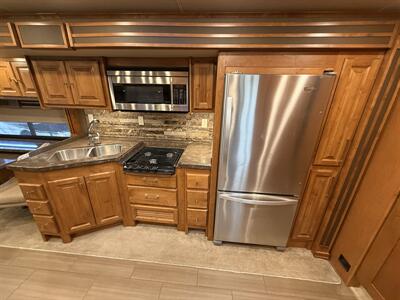 2018 Tiffin Allegro Red 33AA   - Photo 66 - Rillito, AZ 85654