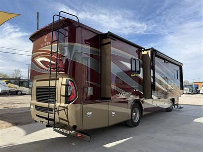 2018 Tiffin Allegro Red 33AA   - Photo 10 - Rillito, AZ 85654