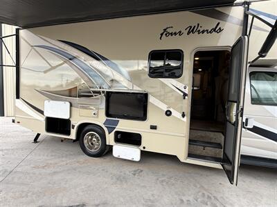 2018 Thor Four Winds 24F - Photo 15 - Rillito, AZ 85654