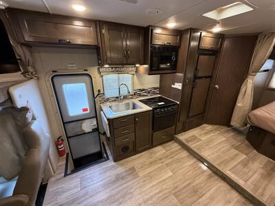 2018 Thor Four Winds 24F - Photo 21 - Rillito, AZ 85654