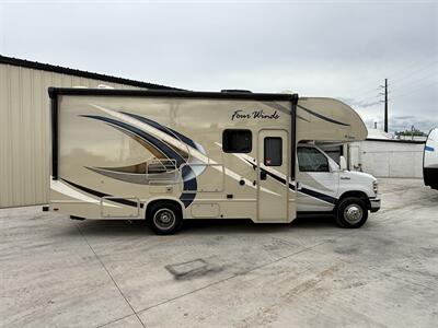 2018 Thor Four Winds 24F - Photo 3 - Rillito, AZ 85654