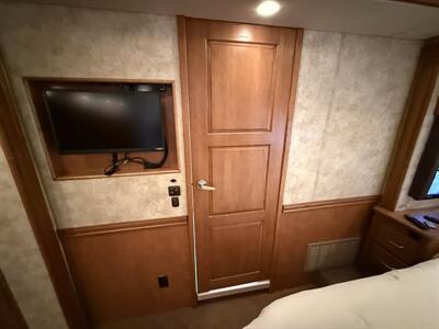 2012 Winnebago Journey 42E   - Photo 80 - Rillito, AZ 85654
