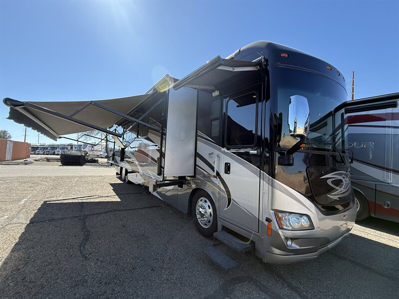 2012 Freightliner XCL Chassis   - Photo 1 - Rillito, AZ 85654