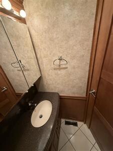 2012 Winnebago Journey 42E   - Photo 63 - Rillito, AZ 85654