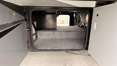 2012 Winnebago Journey 42E   - Photo 19 - Rillito, AZ 85654