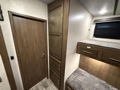 2021 Keystone Cougar 32BHS   - Photo 68 - Marana, AZ 85653