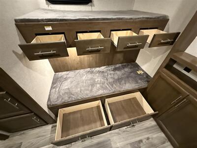 2021 Keystone Cougar 32BHS   - Photo 64 - Marana, AZ 85653