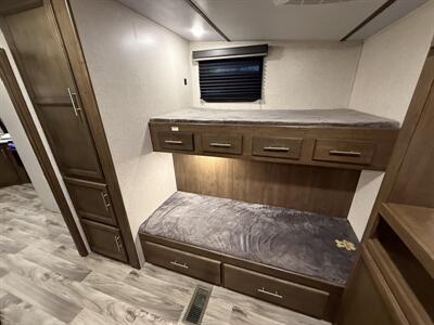 2021 Keystone Cougar 32BHS   - Photo 60 - Marana, AZ 85653