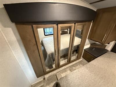 2021 Keystone Cougar 32BHS   - Photo 79 - Marana, AZ 85653