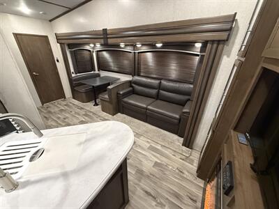 2021 Keystone Cougar 32BHS   - Photo 23 - Marana, AZ 85653