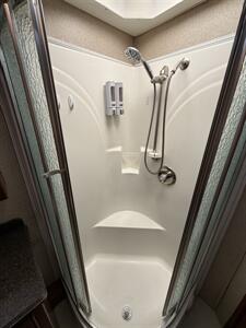 2014 FOREST RIVER BERKSHIRE 400QL   - Photo 34 - Rillito, AZ 85654