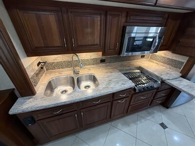 2014 FOREST RIVER BERKSHIRE 400QL   - Photo 21 - Rillito, AZ 85654