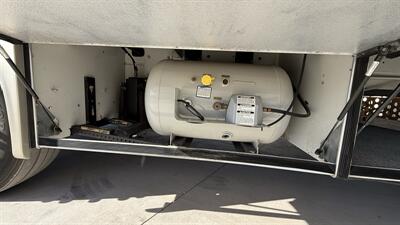 2006 Western Recreation Vehicl Alpine Coach 36MD - Photo 68 - Rillito, AZ 85654
